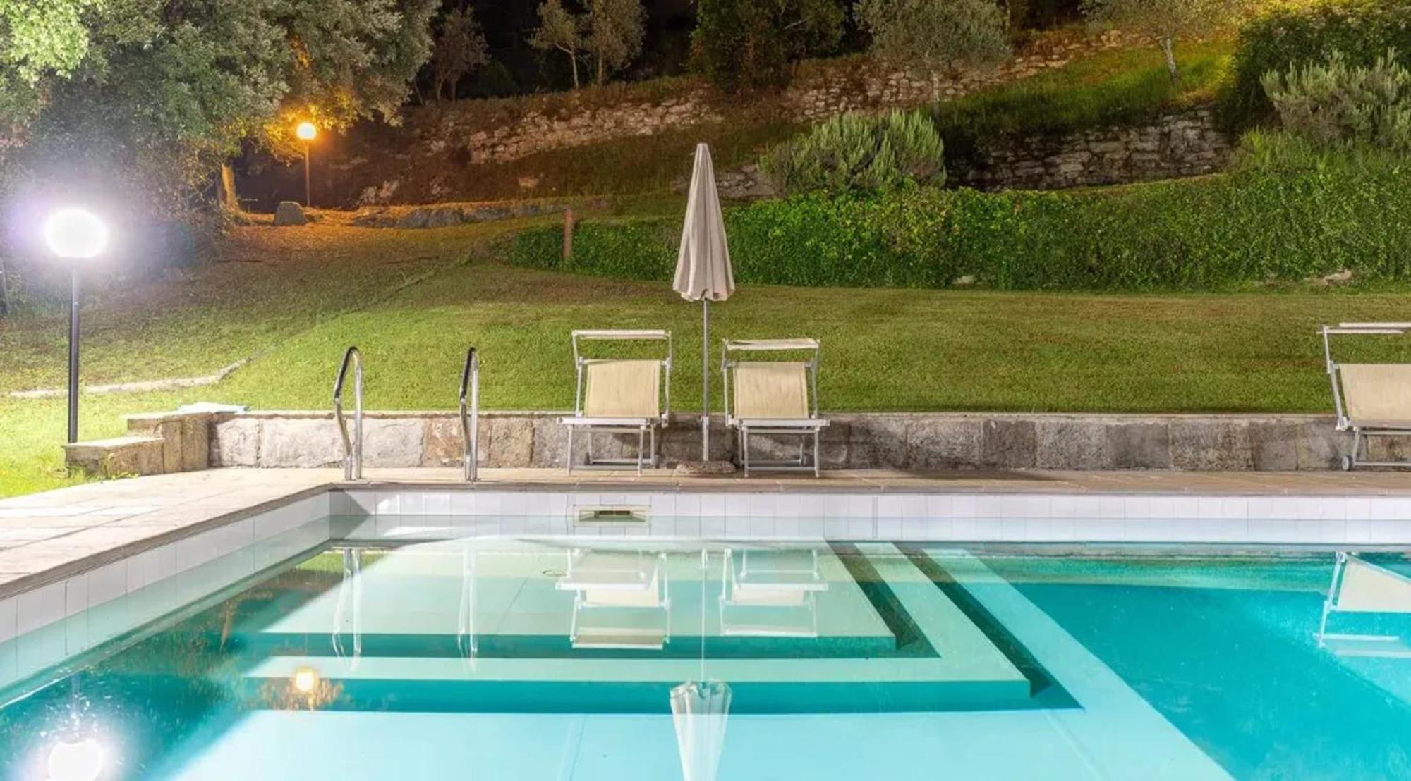 Charming Studio With Shared Pool In Лоро Чиуфена Екстериор снимка